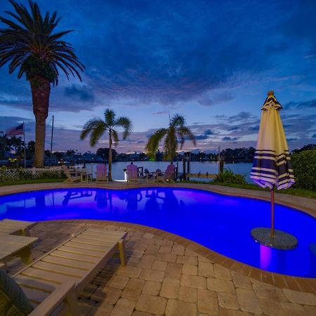 Waterfront Luxury W/ Heated Salt Pool & Golf Cart Villa Clearwater Beach Exterior photo