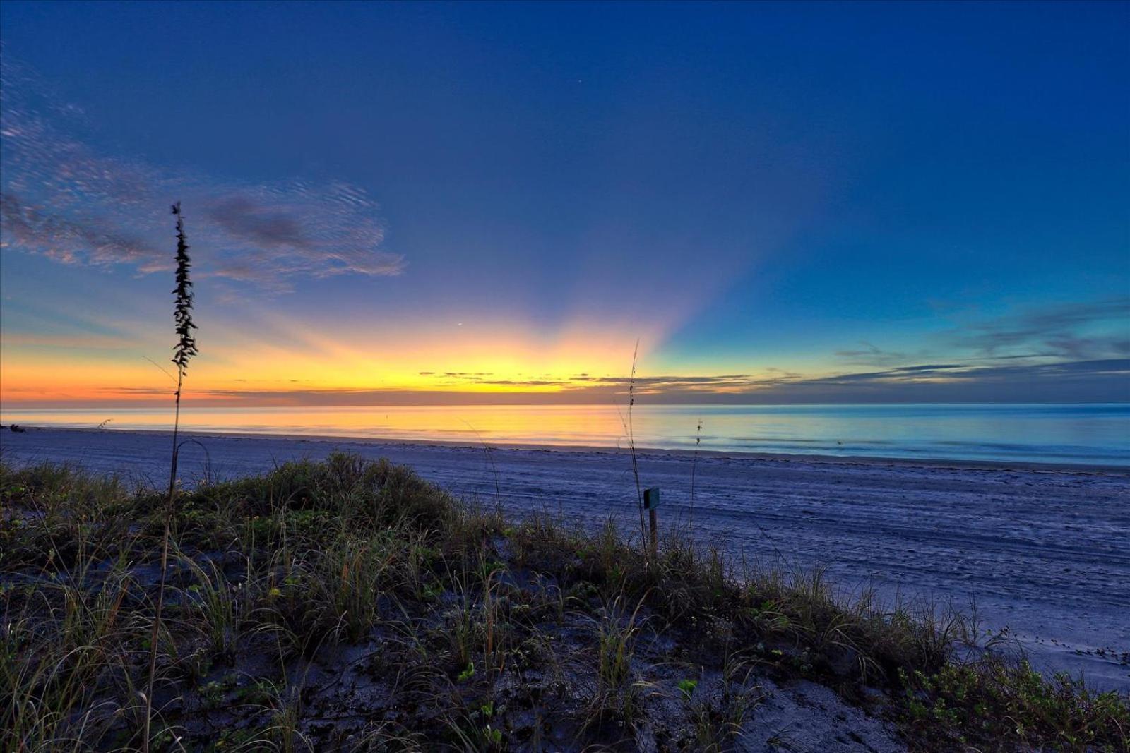 Waterfront Luxury W/ Heated Salt Pool & Golf Cart Villa Clearwater Beach Exterior photo