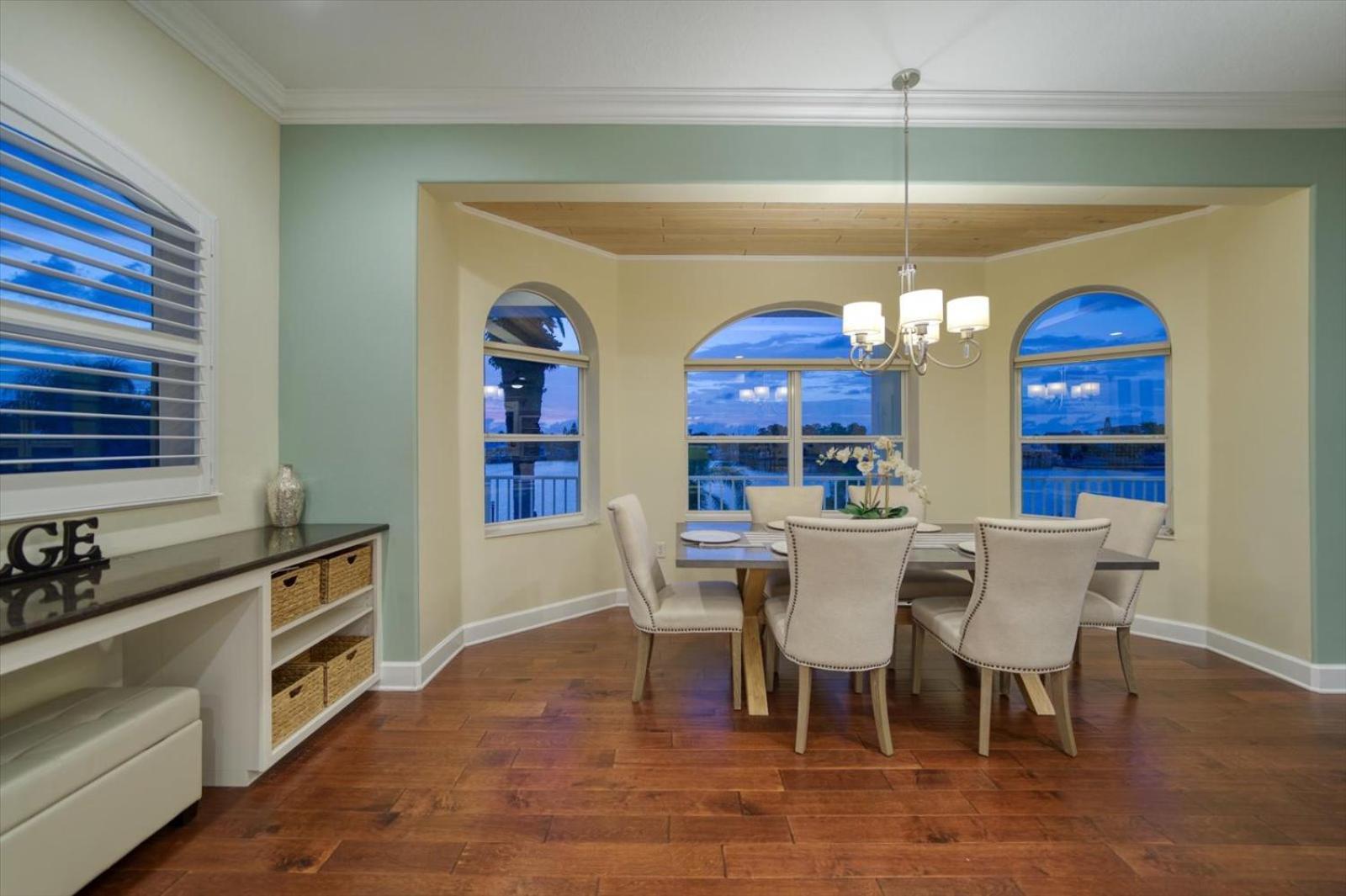 Waterfront Luxury W/ Heated Salt Pool & Golf Cart Villa Clearwater Beach Exterior photo