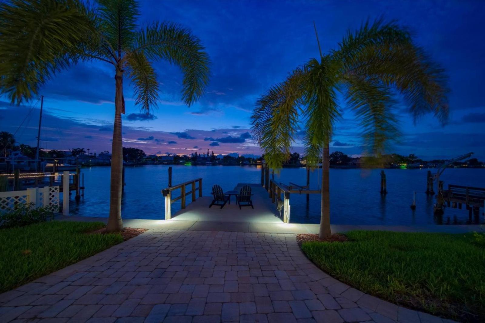 Waterfront Luxury W/ Heated Salt Pool & Golf Cart Villa Clearwater Beach Exterior photo